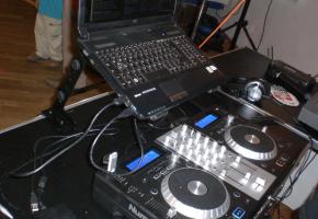 DJ Wolfgang aka DJ Funky Wolf